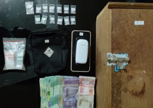 Polisi Tangkap Tiga Terduga Pengedar Sabu di Palu, Dua Diantaranya Pasutri