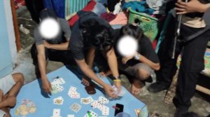 Polisi Grebek Rumah Warga yang Dijadikan Tempat Judi Kartu Remi
