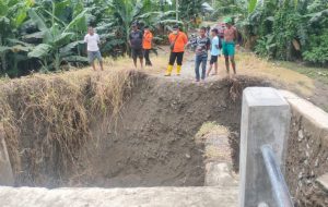 BPBD Parigi Moutong Janji Segera Atasi Jembatan Putus dan Normalisasi Sungai Akibat Banjir di Toribulu