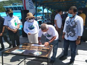 Resmikan Sekolah Diving dan Paralayang, Bupati Samsurizal: Potensi Wisata Parigi Moutong Komplit