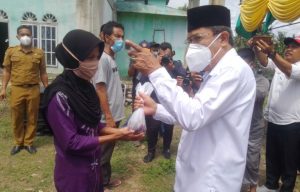 424 KK di Parigi Moutong Terima Daging Kurban Bantuan Presiden