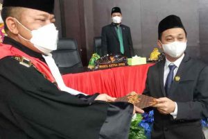 Wahyu Hidayat Sudirman Resmi Jabat Wakil Ketua I DPRD Morut