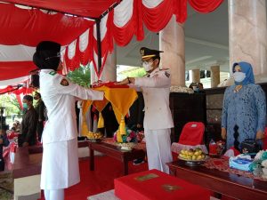 Dua Kepala Daerah Sakit, Sekda Parigi Moutong Inspektur Upacara HUT Kemerdekaan RI-76