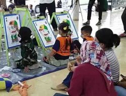 Peringati Hari Pahlawan, Anak-Anak di Poso Antusias Ikut Lomba Mewarnai Styrofoam