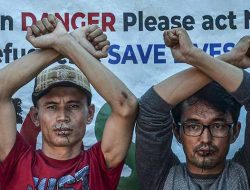 Protes UNHCR-IOM, 4 Pengungsi Jahit Mulut