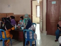 Pedagang dan Warga di Pasar Sentral Tagunu Parigi Jalani Vaksinasi