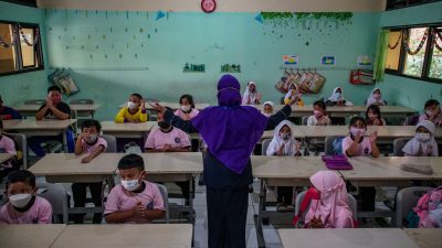 Organisasi Medis Minta Evaluasi PTM 100 Persen