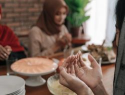Manfaat Puasa, Pemberlambat Penuaan dan Mencegah Rambut Rontok