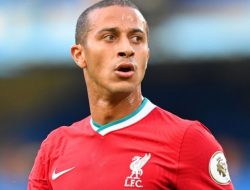 Legenda Liverpool Sebut Thiago Pemain Overrated