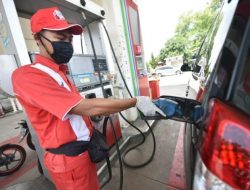 Mobil Mewah Bakal Dilarang Beli Pertalite