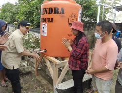 Gerindra Sulteng Bantu Air Bersih Bagi Korban Banjir Torue