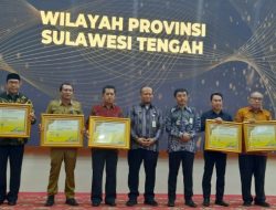 Pemprov Sulteng Menerima Penghargaan BKN Award