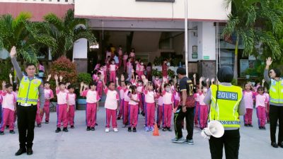 Siswa dan Siswi TK di Palu Diberikan Dikmas Lalu Lintas