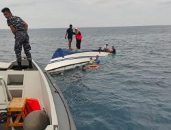Speed Boat Bupati Morowali Terbalik di Perairan Tanjung Batu