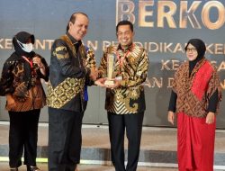 Kejaksaan Agung Terima Penghargaan RAN PE Awards
