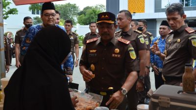 Kejati dan Disperindag Sulteng Kerja Sama Gelar Pasar Murah