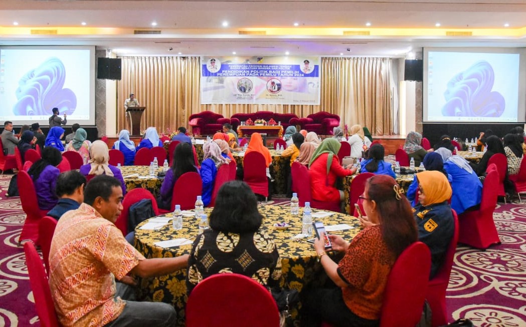Kesbangpol Sulteng Berikan Pendidikan Politik Pemilih Perempuan