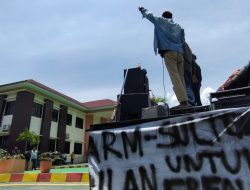 Tolak Vonis Bebas Bripka H, ALARM Sulteng Demo PN Parigi