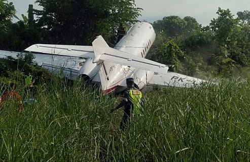 Pesawat Pengangkut WNA Cina Tergelincir di Bandara Maleo Morowali