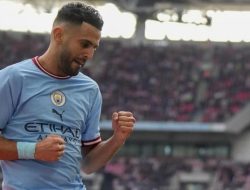 Al Ahli Incar Riyad Mahrez Musim Panas Ini