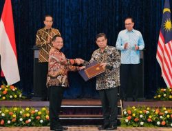 Mendagri Sepakati Perjanjian Lintas Batas dengan Malaysia