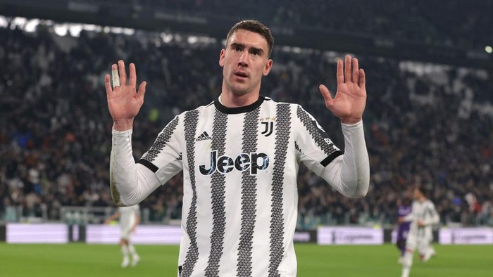 Real Madrid Tantang Chelsea Dapatkan Dusan Vlahovic