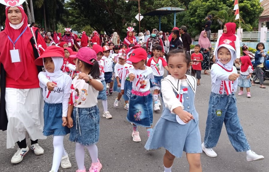 Pelajar TK di Parigi Moutong Ramaikan Lomba Gerak Jalan