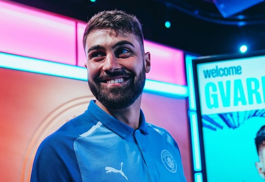 Josko Gvardiol Resmi Berseragam Man City