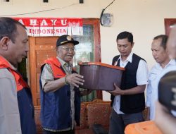 Rusdy Mastura Tinjau Lokasi Gempa Bumi di Sigi