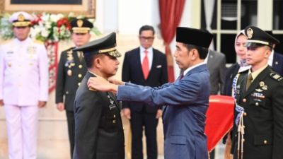Presiden Jokowi Melantik Agus Subiyanto sebagai KSAD