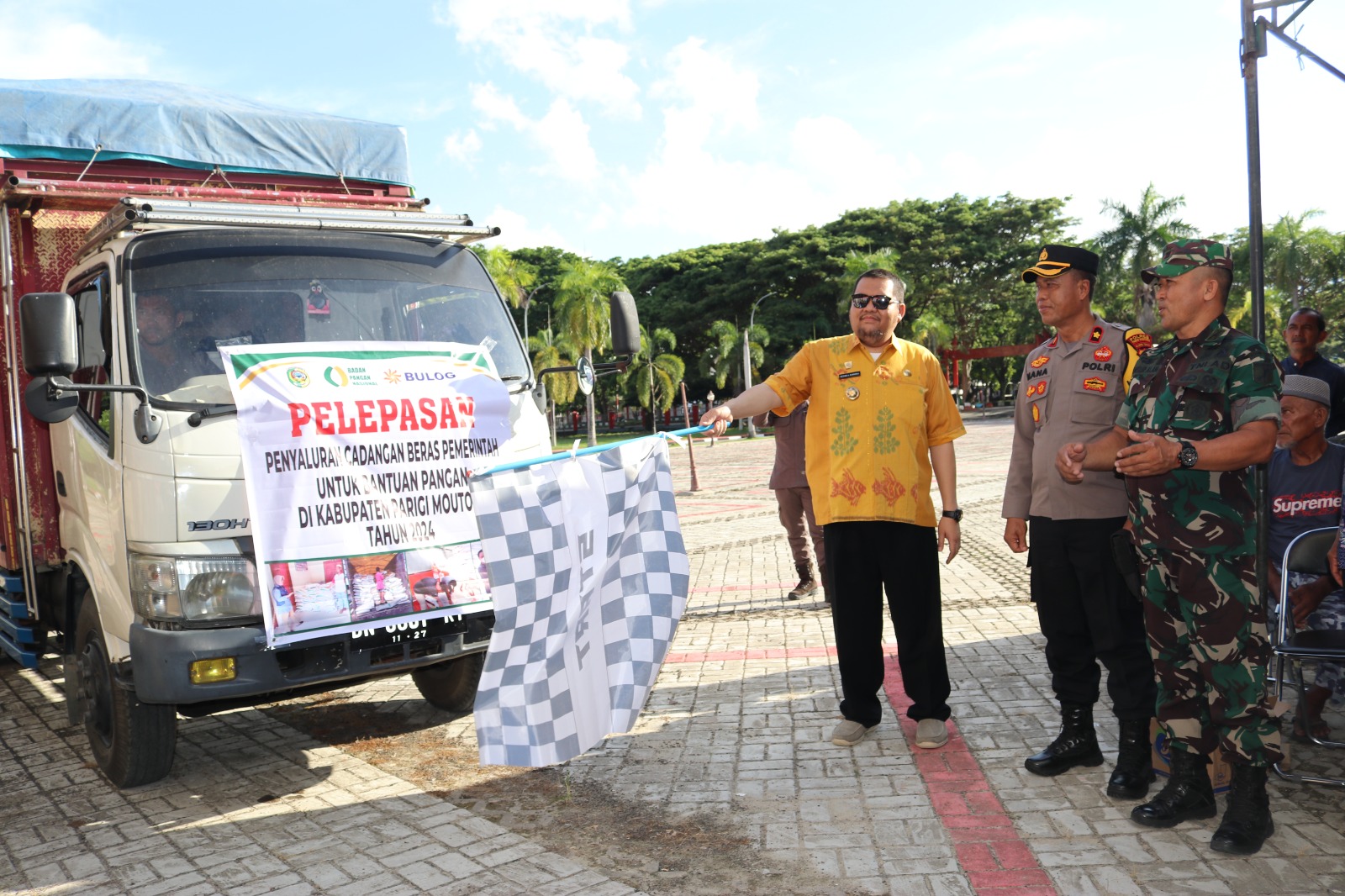 Pemda Parigi Moutong Salurkan Bantuan Pangan Bagi 437.390 Orang