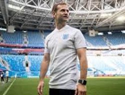 Gary Neville Yakin Dan Ashworth Dapat Berikan Pengaruh Positif di Manchester United