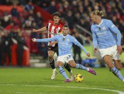 Hattrick Foden Bantu Man City Comeback Libas Brentford 3-1