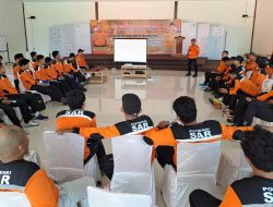 51 Potensi SAR Basarnas Palu Diberikan Pelatihan Pertolongan di Permukaan Air