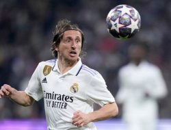 Modric Tetapkan Tenggat Waktu untuk Tawaran Kontrak Real Madrid
