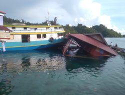 Kapal Penyebrangan Tabrak Rumah Warga di Perairan Kabupaten Touna