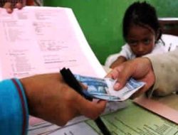 SMP Negeri 2 Parigi Diduga Perjualbelikan LKS