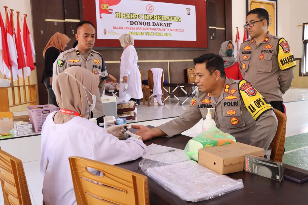 Gelar Aksi Donor Darah, Polres Touna Kerja Sama RSUD Ampana