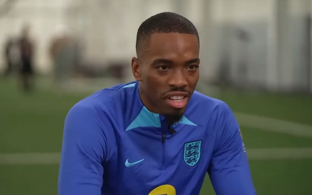 Rio Ferdinand Peringatkan Manchester United Agar tidak Rekrut Ivan Toney