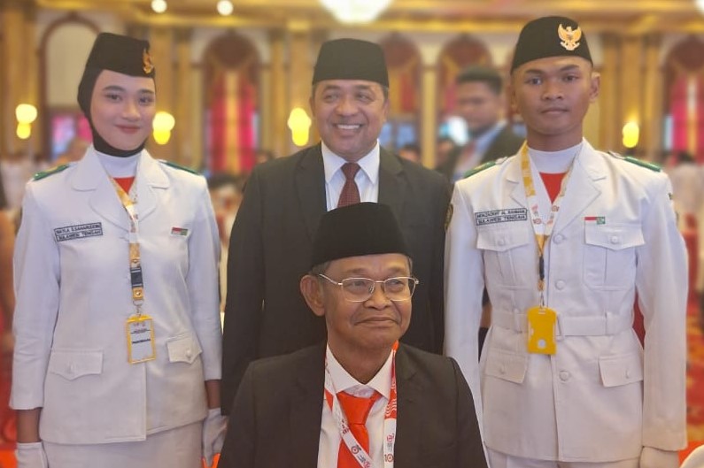 Gubernur Sulteng Terima Duplikat Bendera Pusaka dari BPIP RI