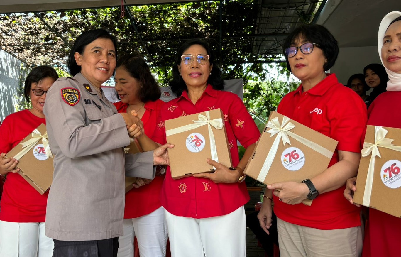 Rangkaian Kegiatan Polwan Polda Sulteng Sambut Hari Jadi ke-76