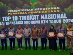 Pemprov Sulteng Raih Penghargaan Sektor Ekonomi Kelompok Tani Hutan