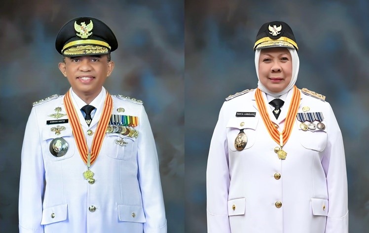 Anwar Hafid-Reny Lamadjido Kini Resmi Menjabat Gubernur dan Wakil Gubernur Sulteng