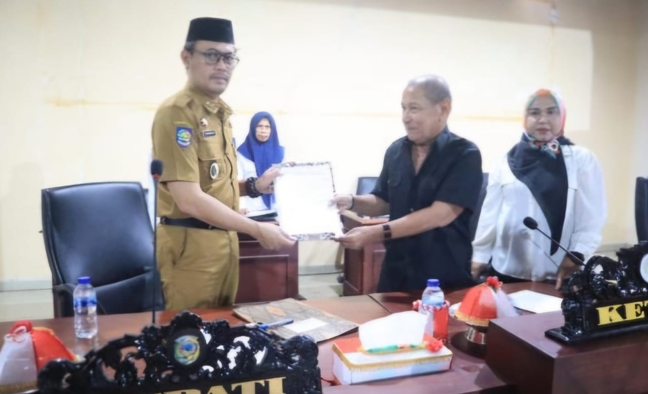 Pemda Parigi Moutong Terima Laporan Pansus DPRD Hasil Pemeriksaan Pengelolaan APBD