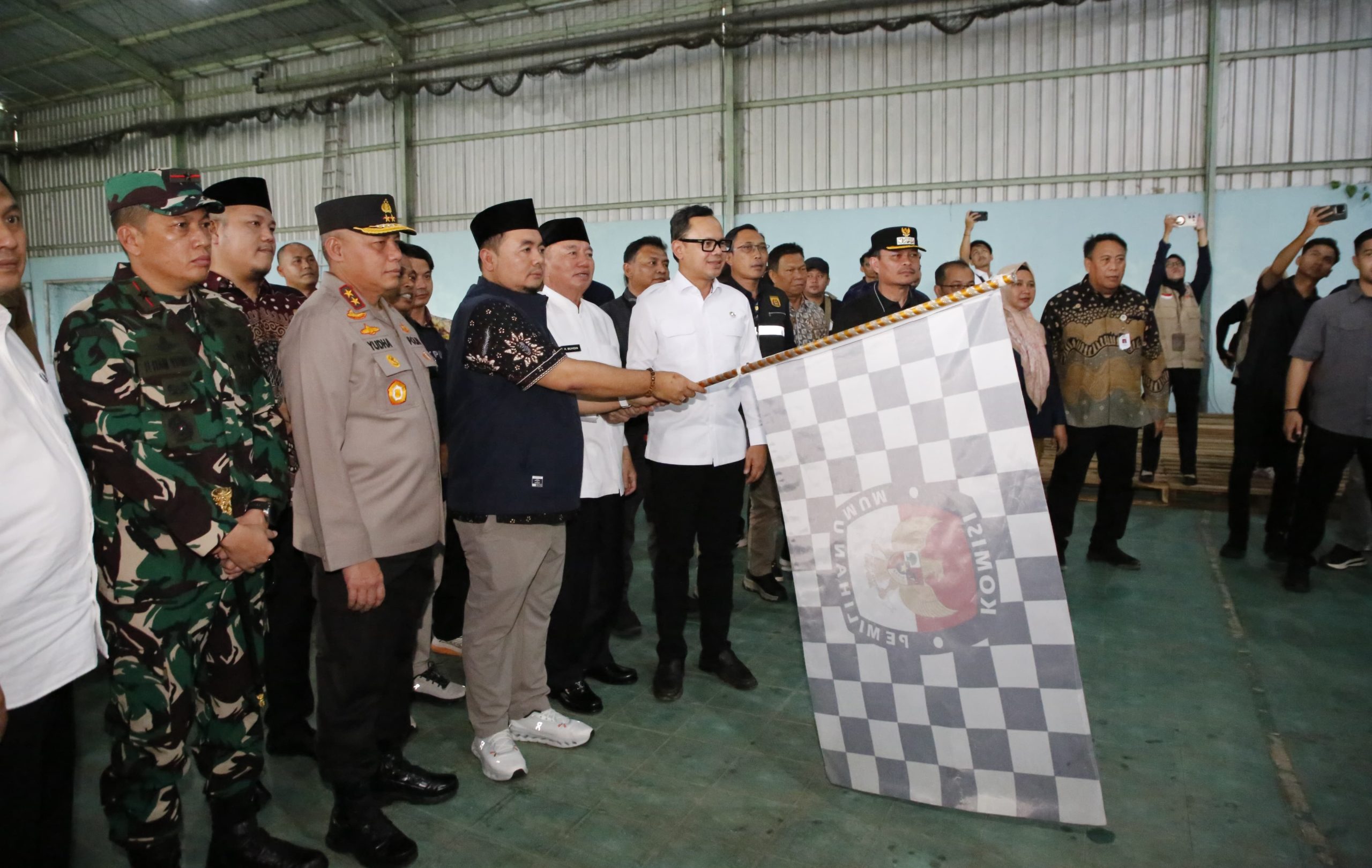 Wamendagri Ingatkan PSU di Banjarbaru Tak Berulang