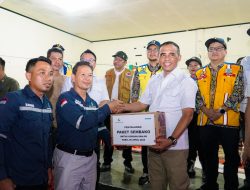 Gubernur Sulteng Tinjau dan Serahkan Bantuan Bagi Korban Terdampak Banjir di Morowali Utara