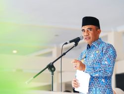 Pesan Gubernur Sulteng di Upacara Peringatan Hardiknas