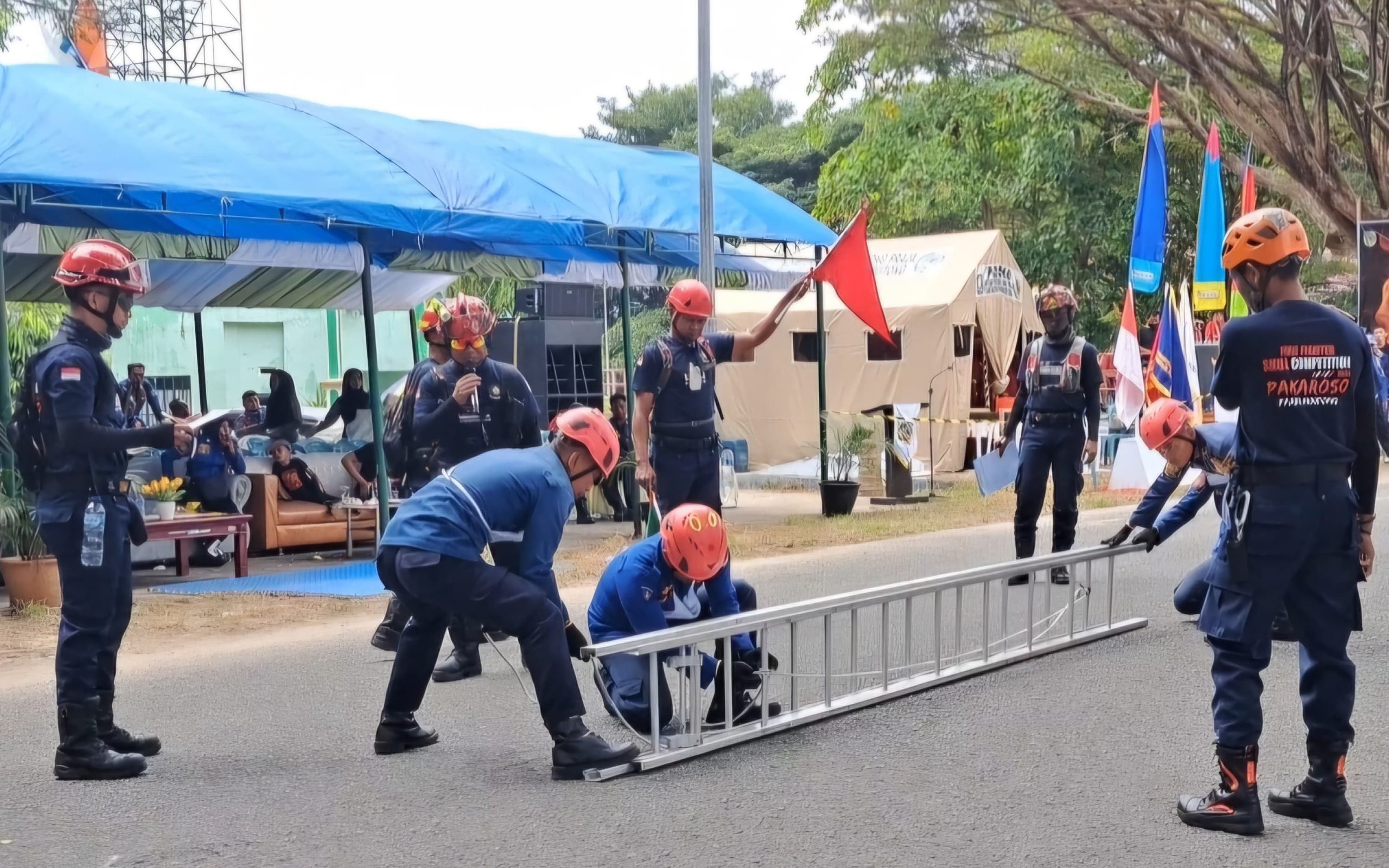 Adu Tangguh Petugas Damkar: 12 Daerah Bersaing dalam Ivent COCFFSC 2025 di Parigi Moutong