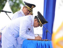 Gubernur Sulteng Melantik Bupati Parigi Moutong dan Banggai