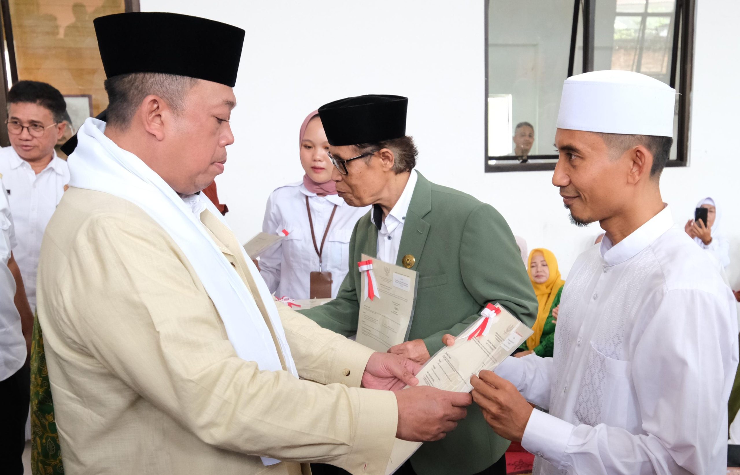 Pemerintah Targetkan 561 Ribu Tanah Wakaf Tersertifikasi Tahun Ini